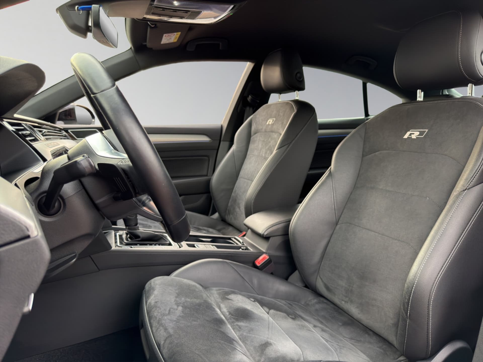 Volkswagen Arteon R-Line