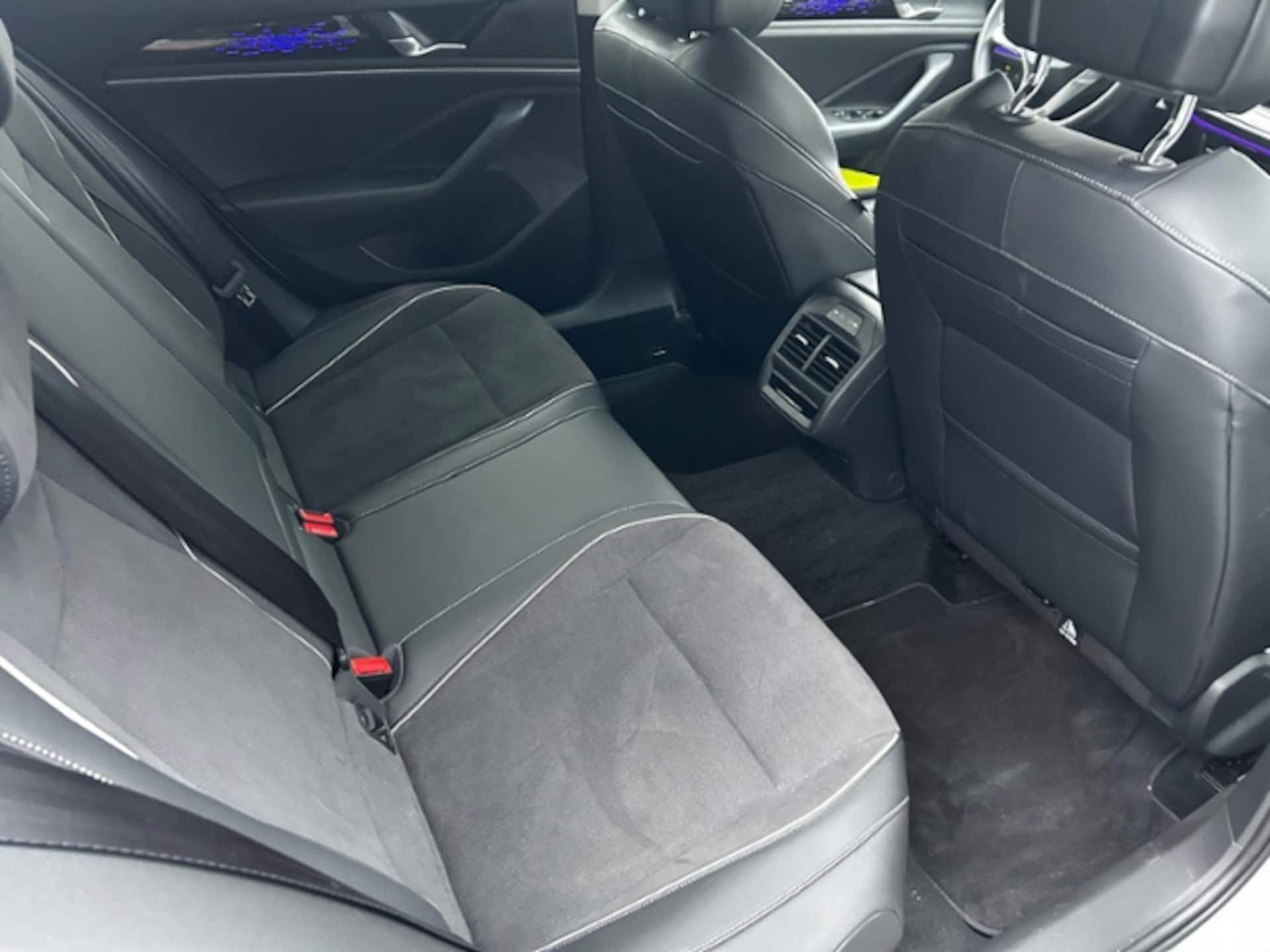 Volkswagen Passat Business