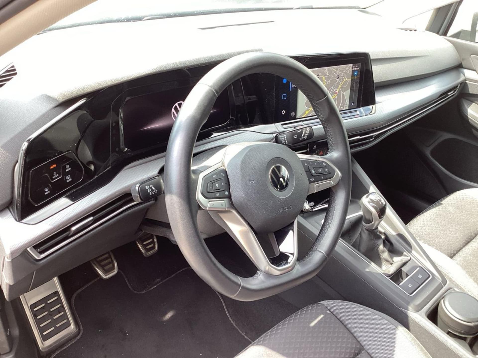 Volkswagen Golf Active