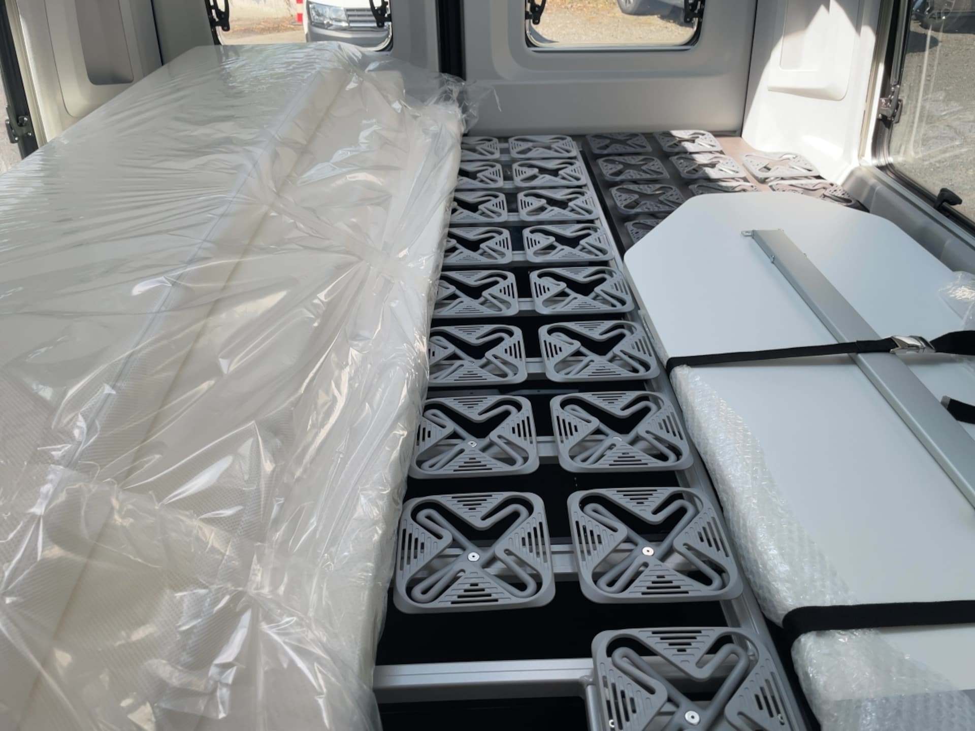 Volkswagen Grand California 680