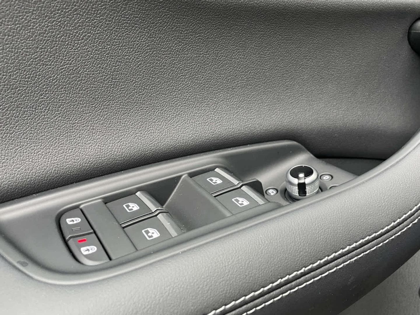 2025 Audi Q7 Premium Plus - Photo 35