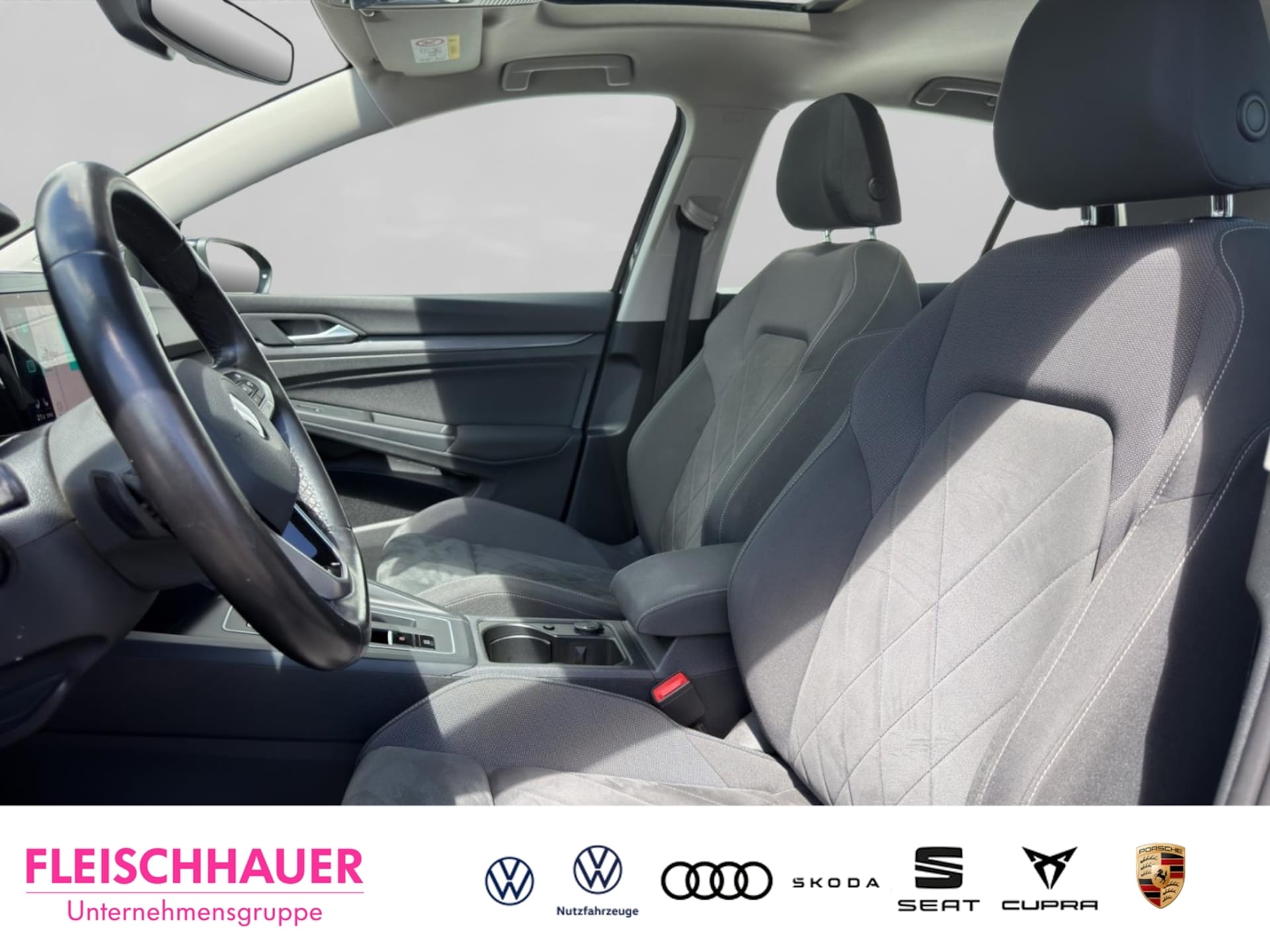 Volkswagen Golf Style