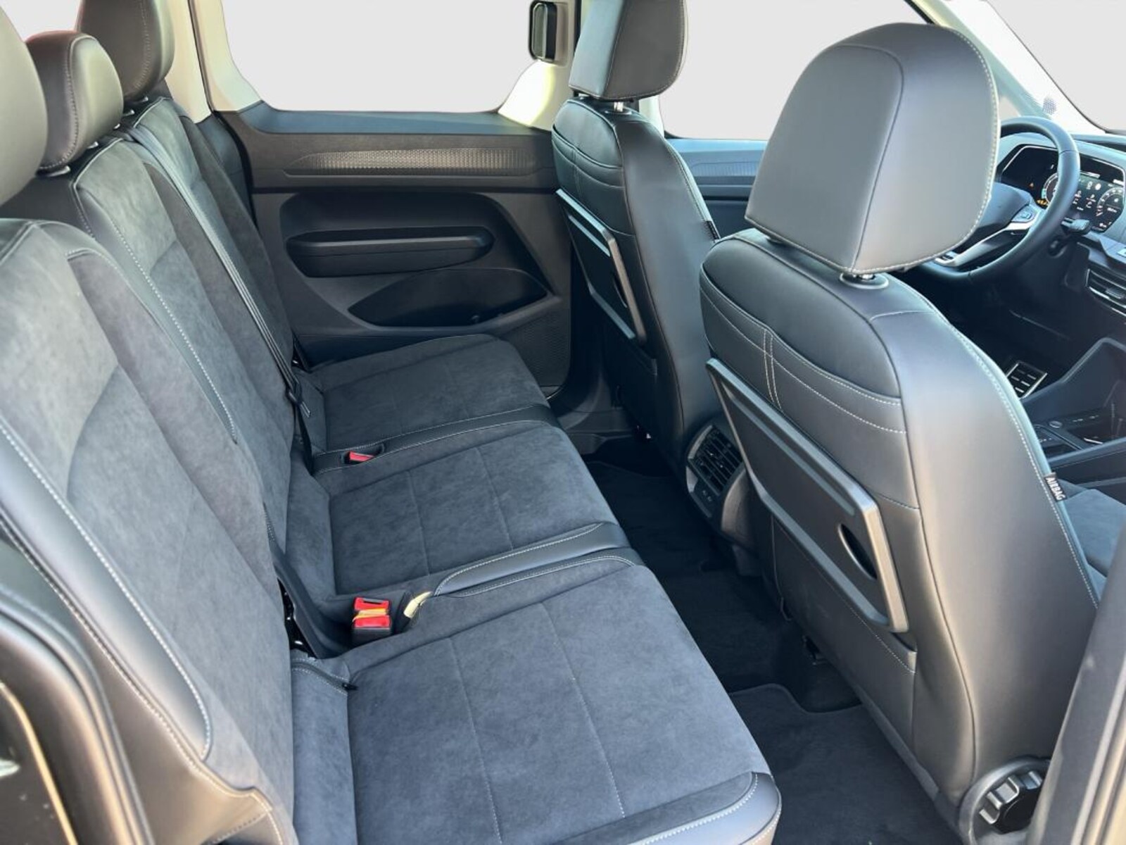 Volkswagen Caddy – Bild 13