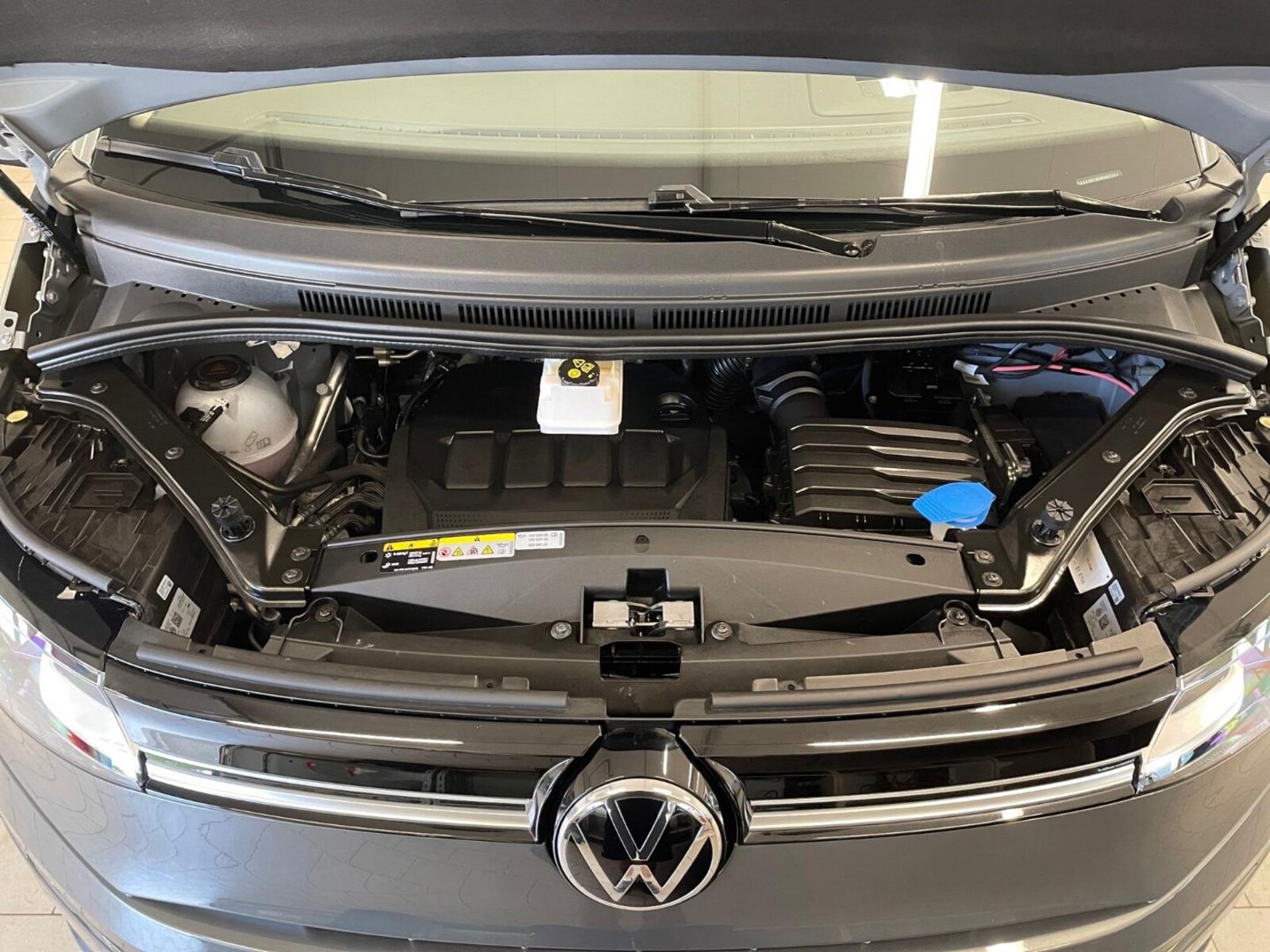 Volkswagen Multivan Langversion – Bild 7