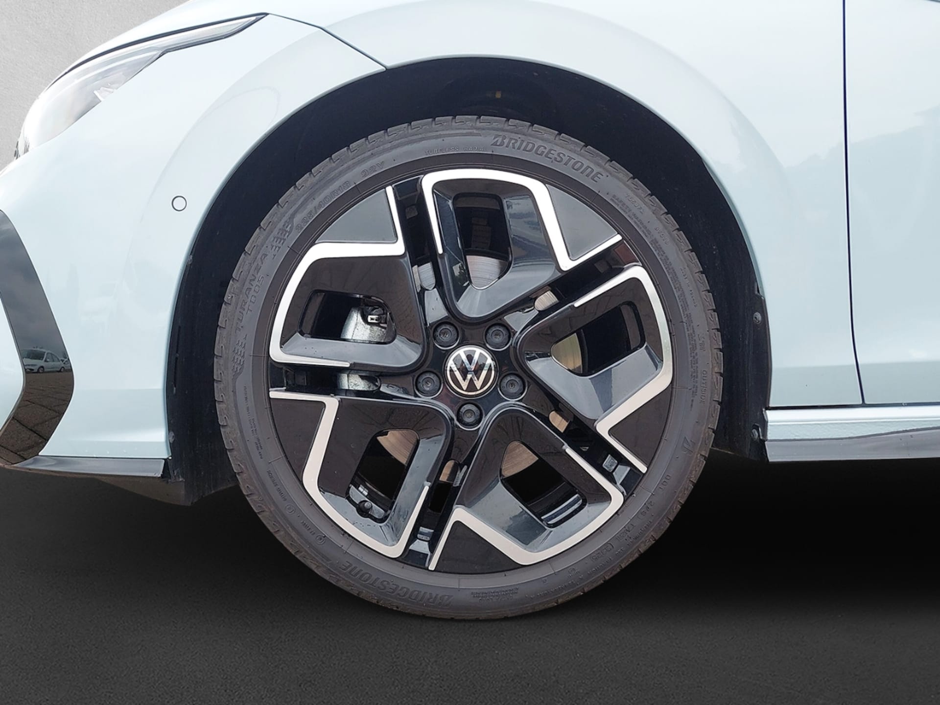 Volkswagen Golf Variant R-Line
