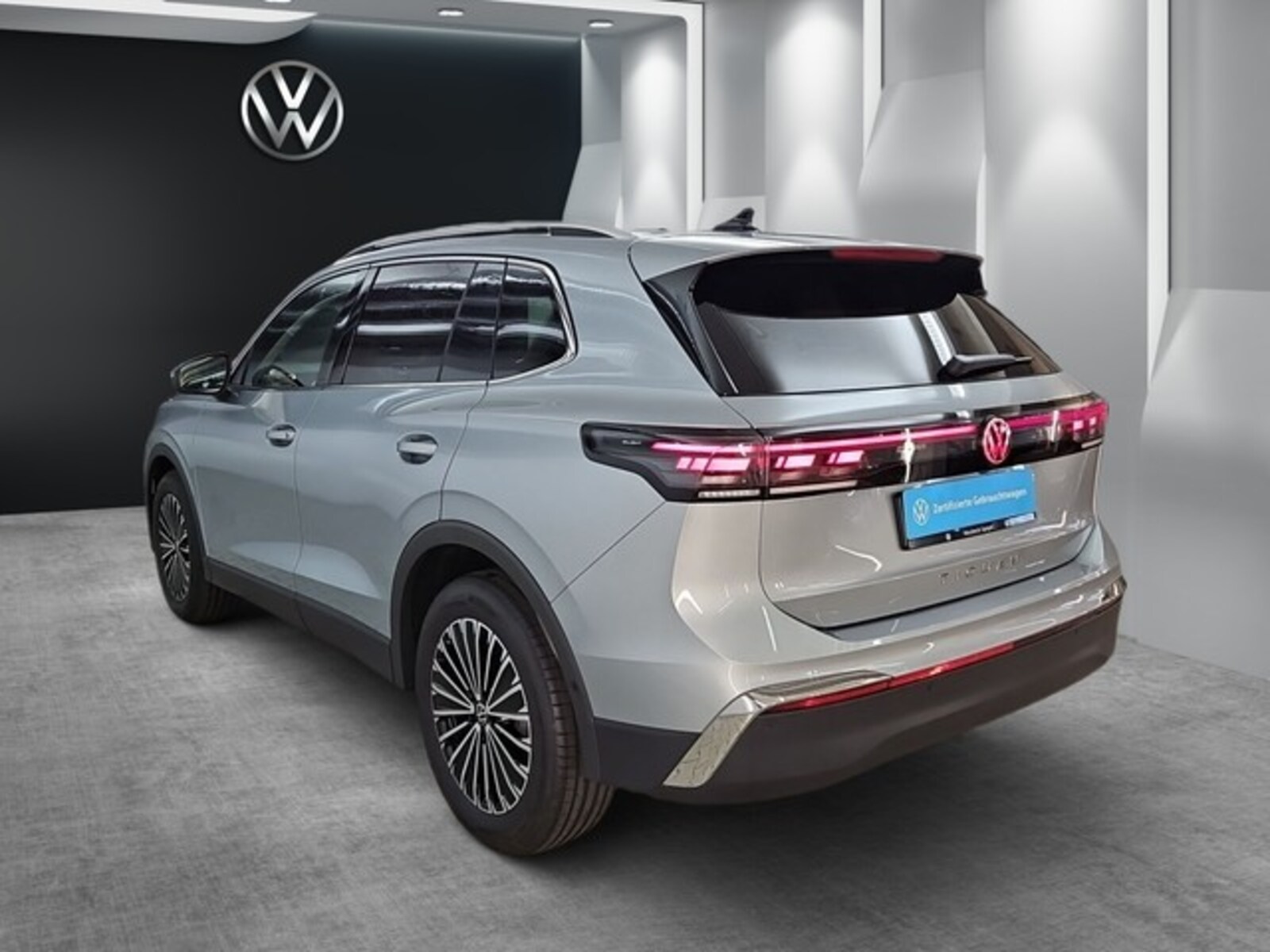 Volkswagen Tiguan – Bild 10