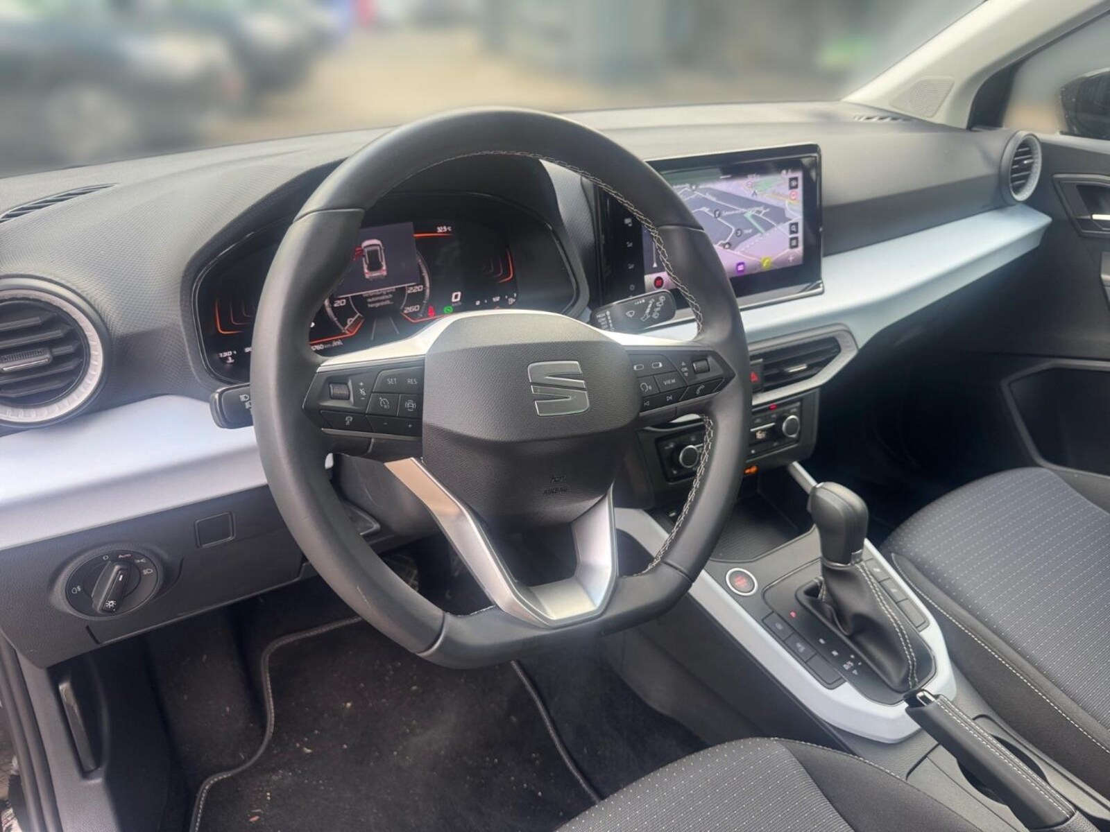 SEAT Arona – Bild 9
