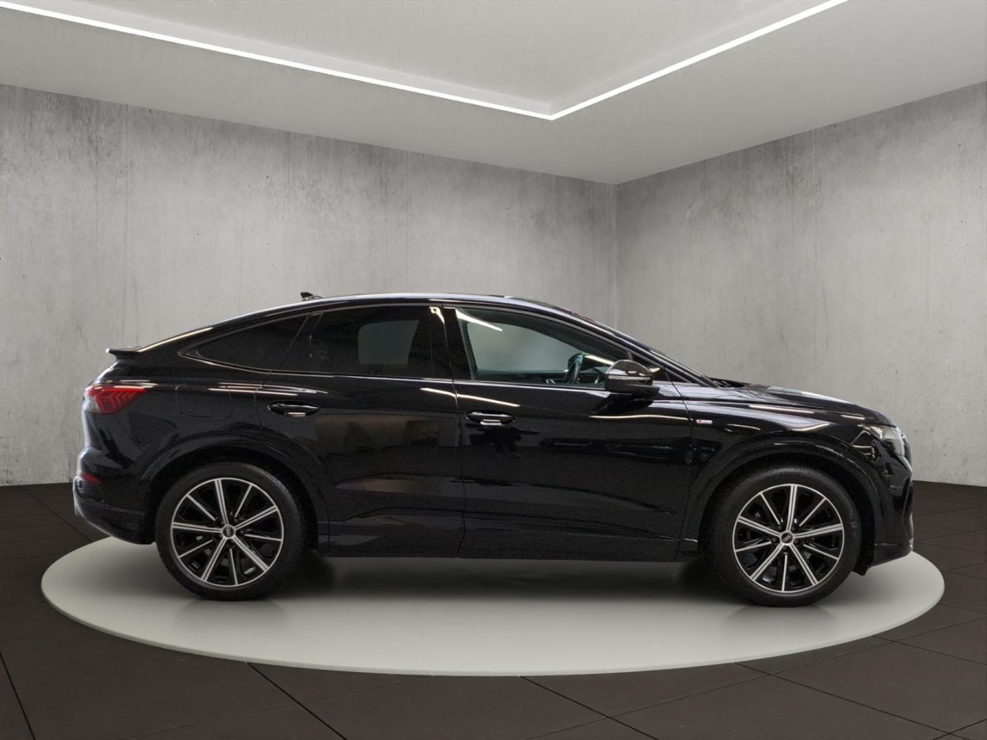 Image about Audi Q4 Sportback e-tron 35 e-tron