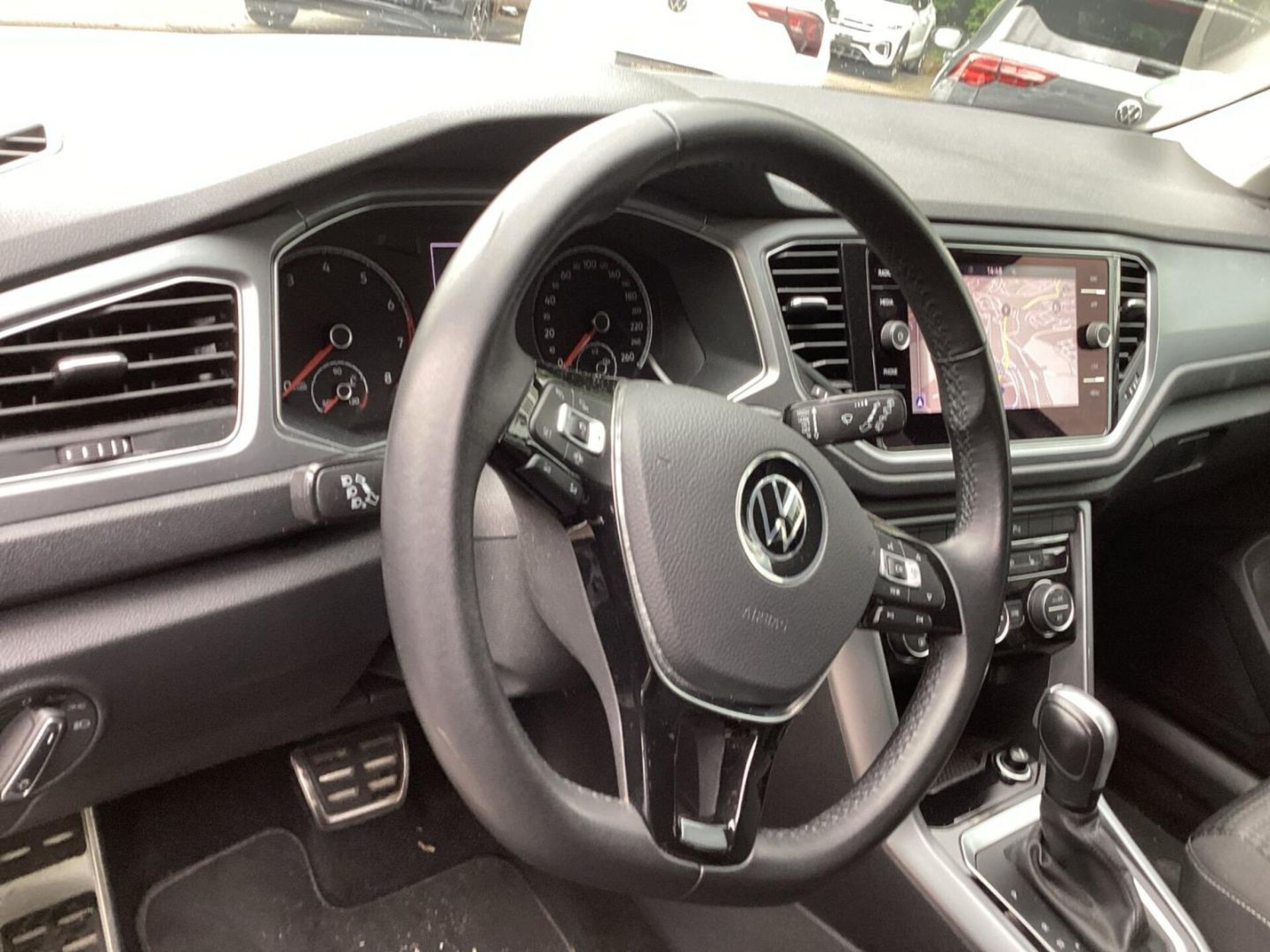Volkswagen T-Roc Active