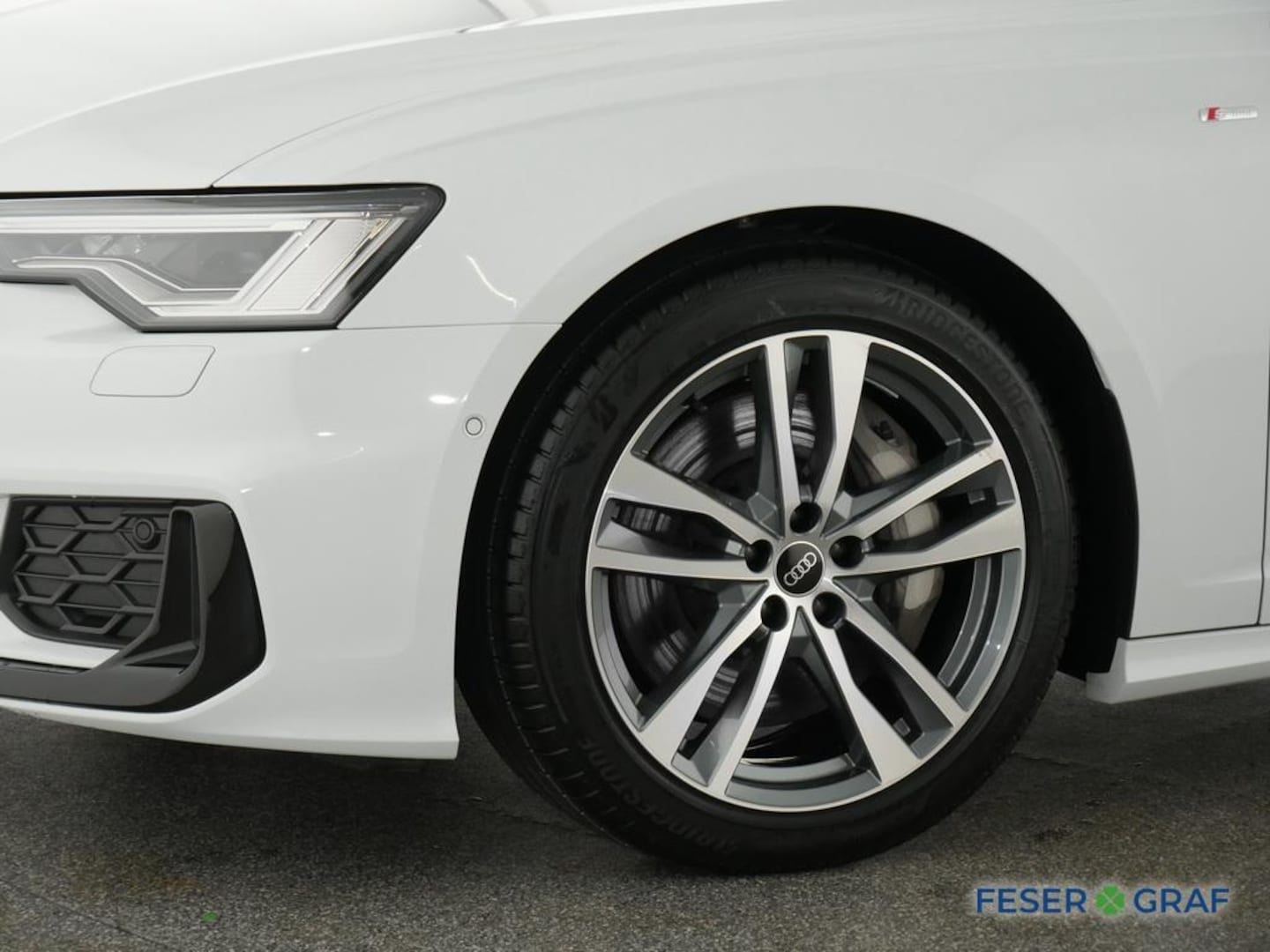Bild über Audi A6 Avant TFSI e S line 50 TFSI e quattro S tronic - für weitere Informationen kontaktieren Sie den Audi Partner