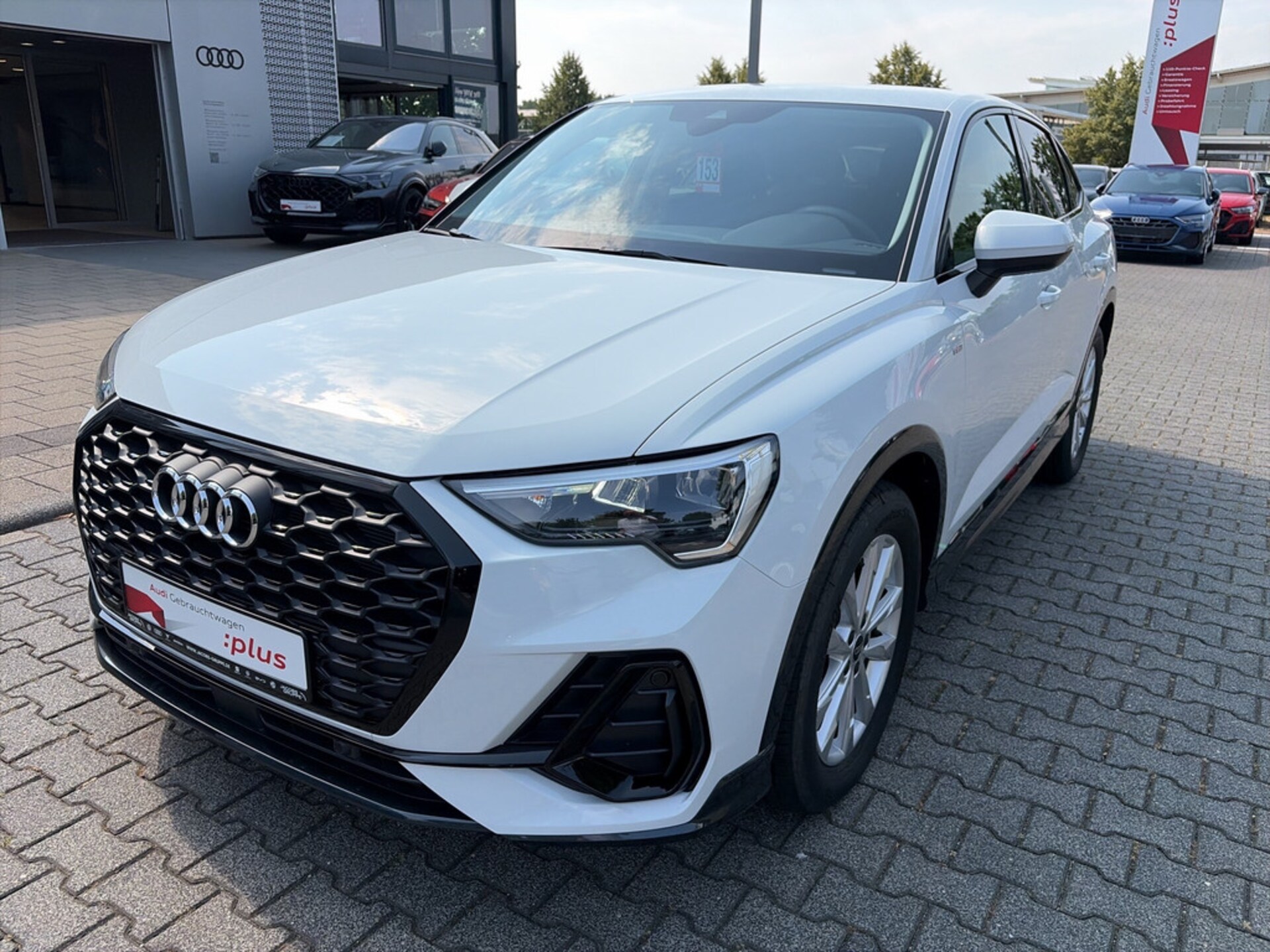 Audi Q3 Sportback S line