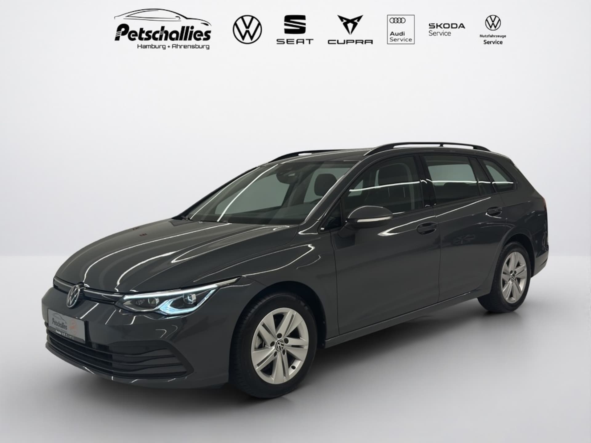 Volkswagen Golf Variant 2023 — Golf Variant Life 1.5 eTSI DSG ACC/PDC/LED-PLUS