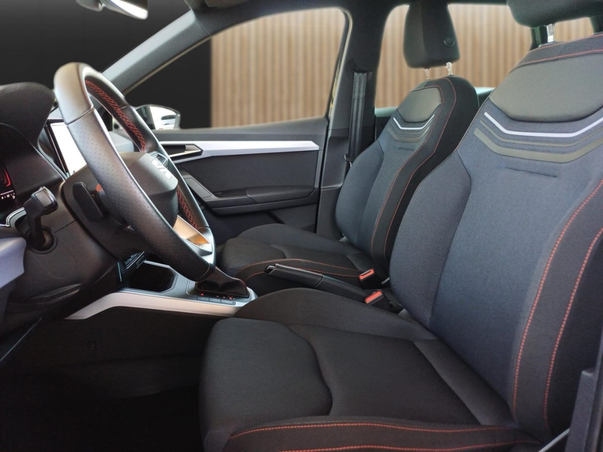 SEAT Arona FR