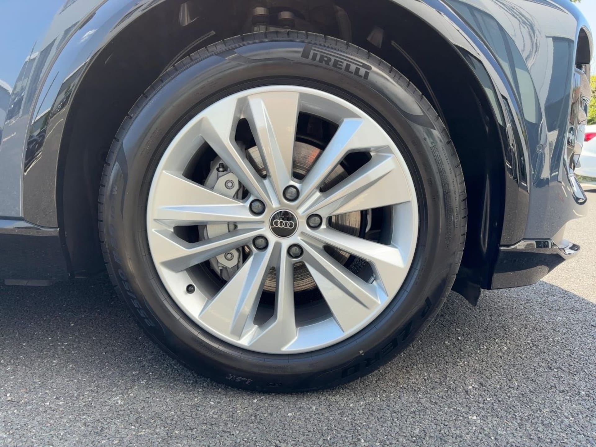 Audi Q6 SUV e-tron