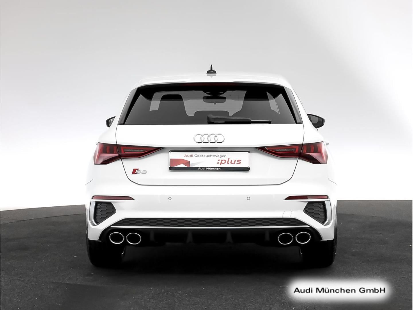 Bild über Audi S3 Sportback TFSI quattro S tronic - für weitere Informationen kontaktieren Sie den Audi Partner