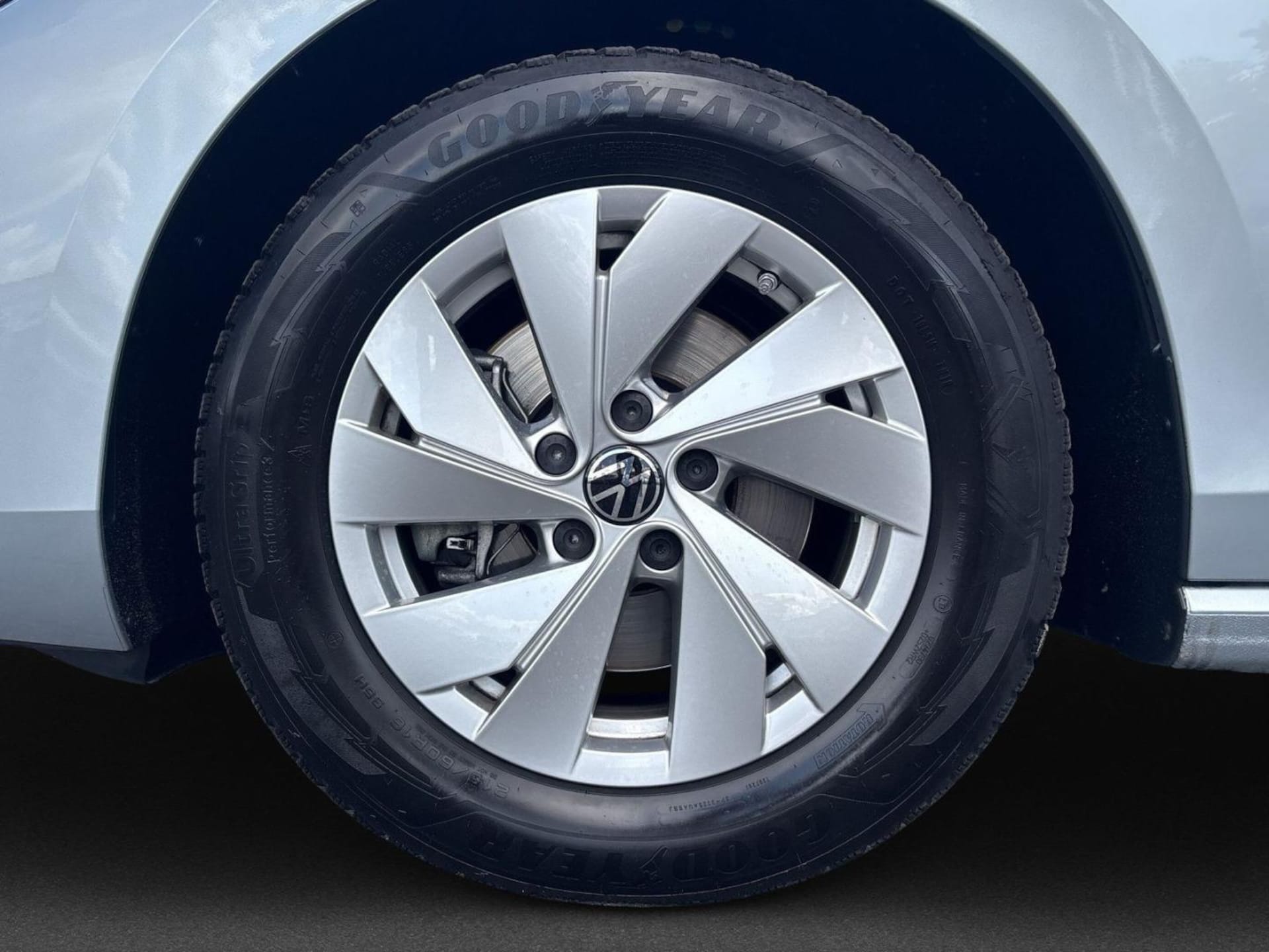 Volkswagen Passat Elegance