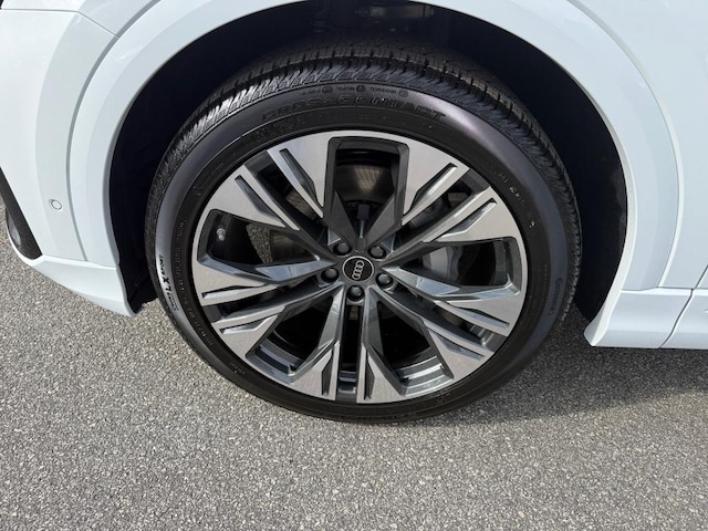 2026 Audi Q8 Premium Plus - Photo 27