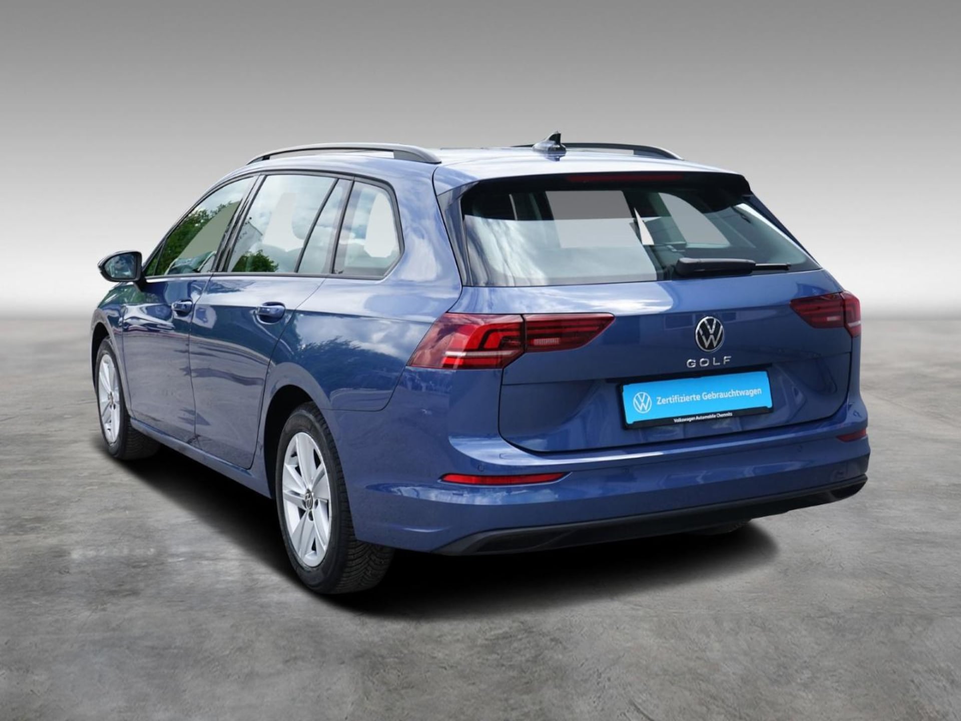 Volkswagen Golf Variant Life