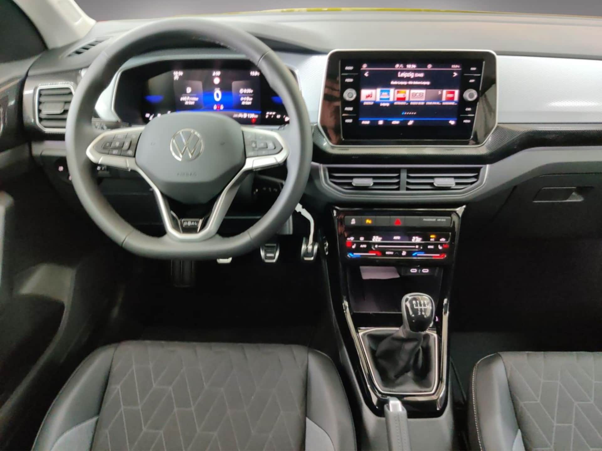 Volkswagen T-Cross Life