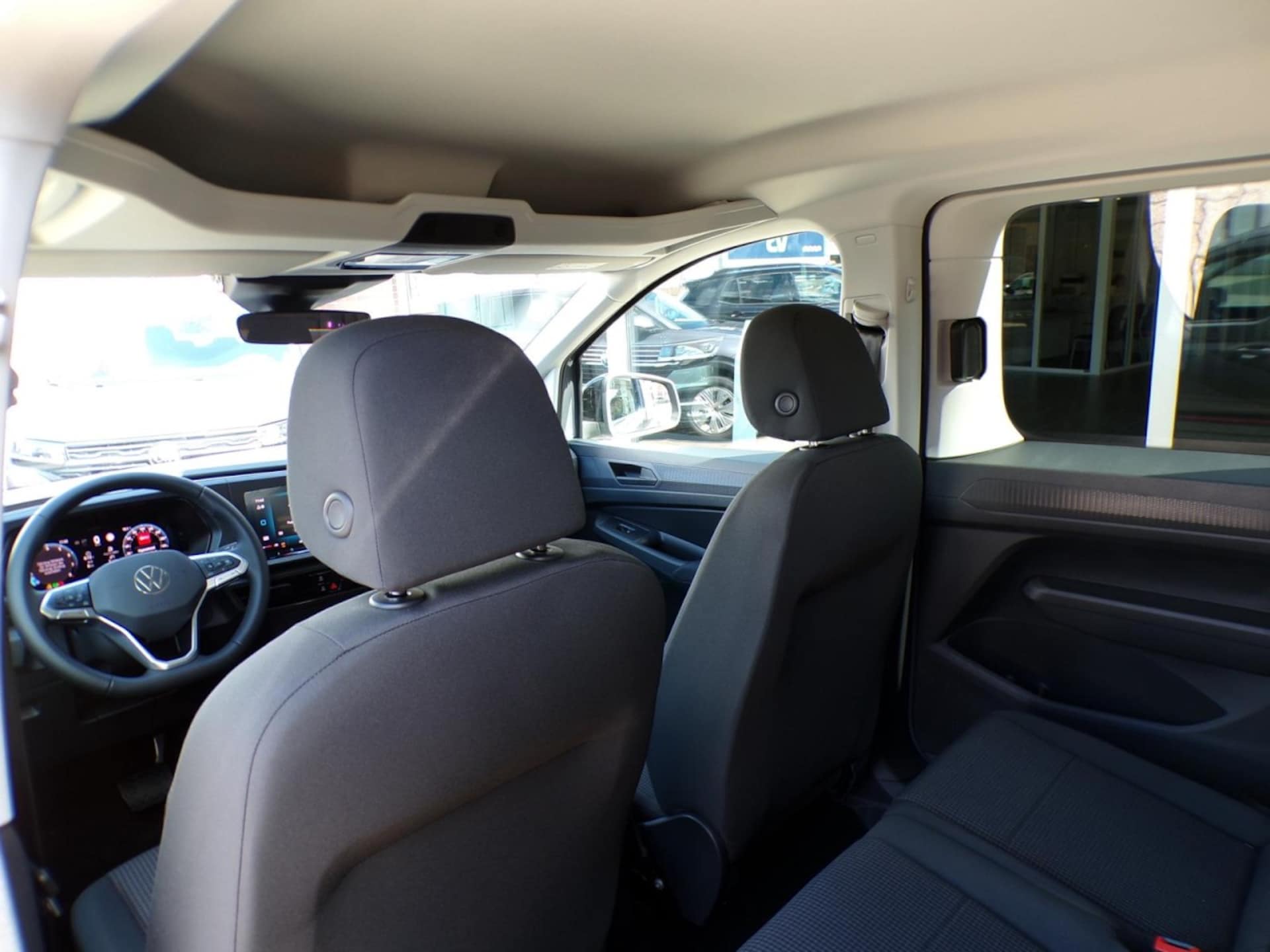 Volkswagen Caddy Basis-Modell