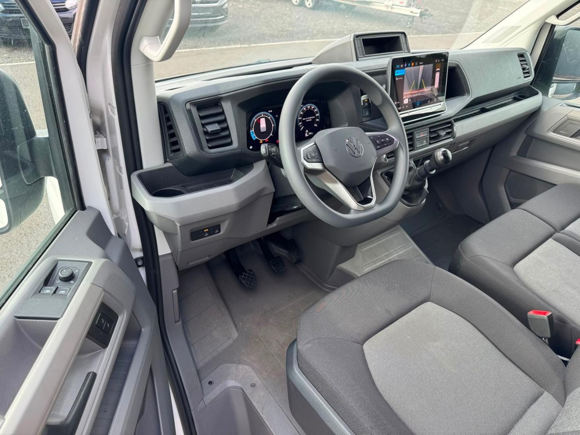 Volkswagen Crafter Kasten langer Radstand