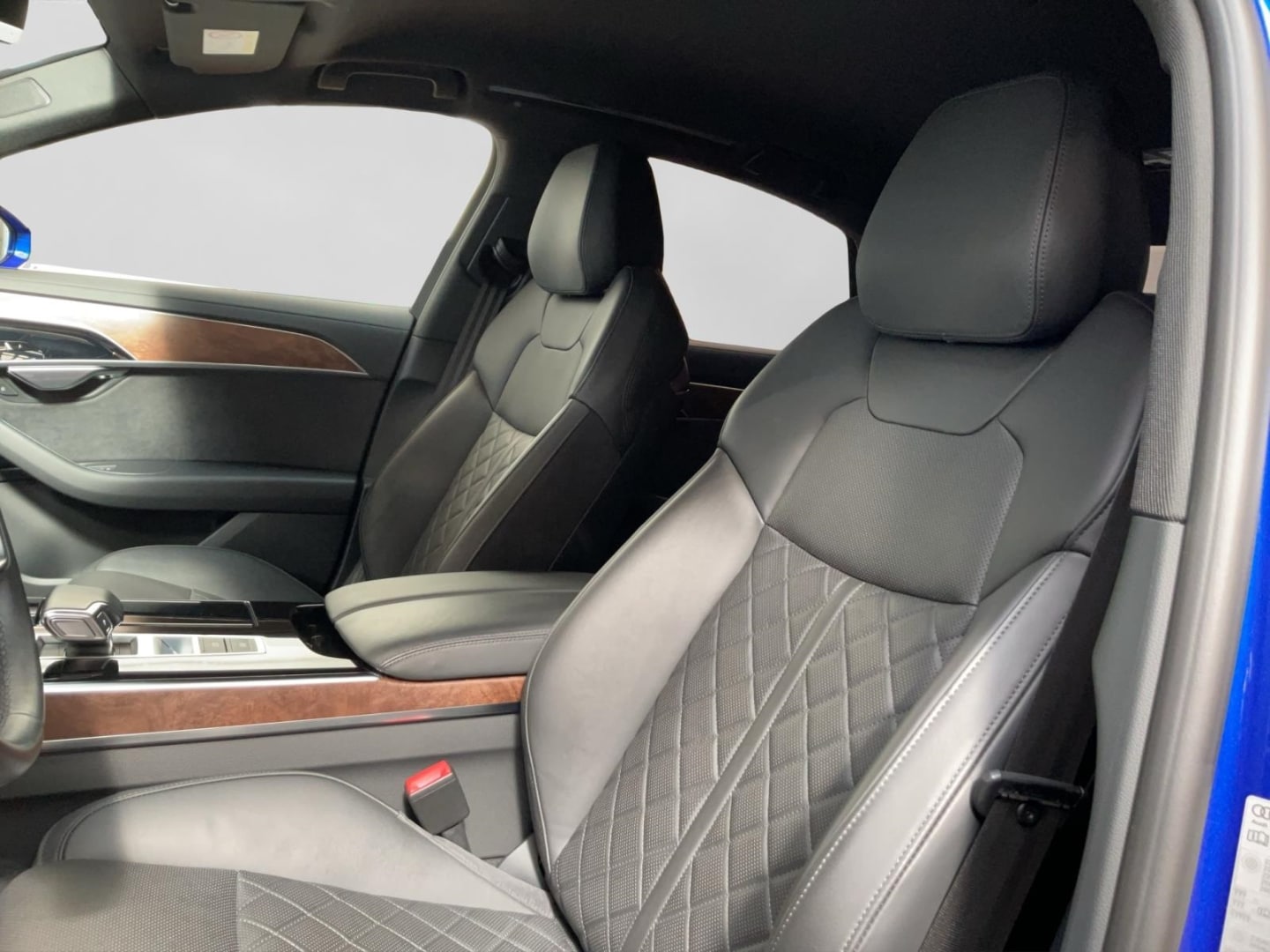 Bild über Audi A8 50 TDI quattro tiptronic - für weitere Informationen kontaktieren Sie den Audi Partner