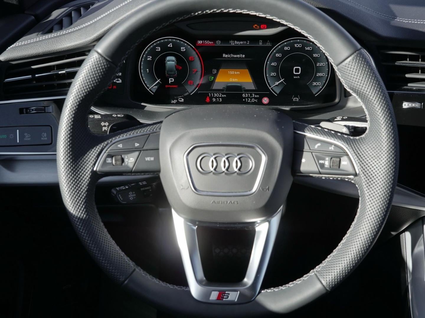 Bild über Audi Q7 SUV TFSI e TFSI e quattro 290 kW tiptronic - für weitere Informationen kontaktieren Sie den Audi Partner