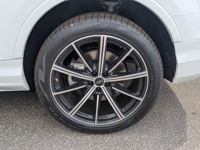 2025 Audi Q7 Premium Plus - Photo 16