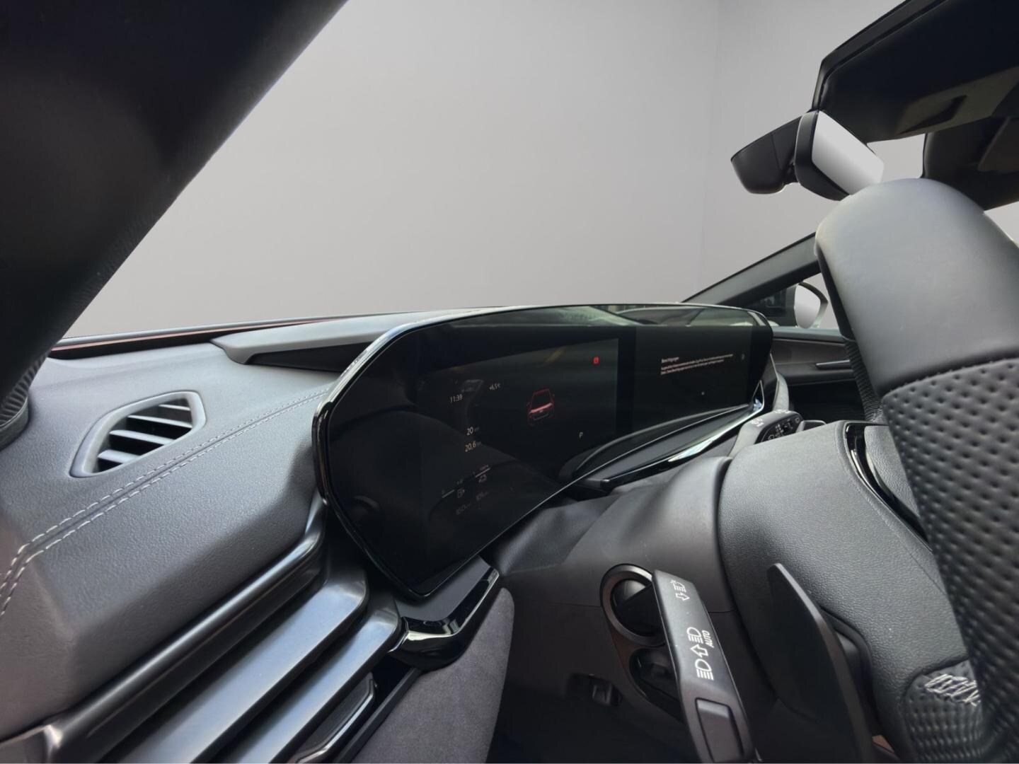 Bild über Audi A5 Avant e-hybrid e-hybrid quattro 270 kW S tronic - für weitere Informationen kontaktieren Sie den Audi Partner