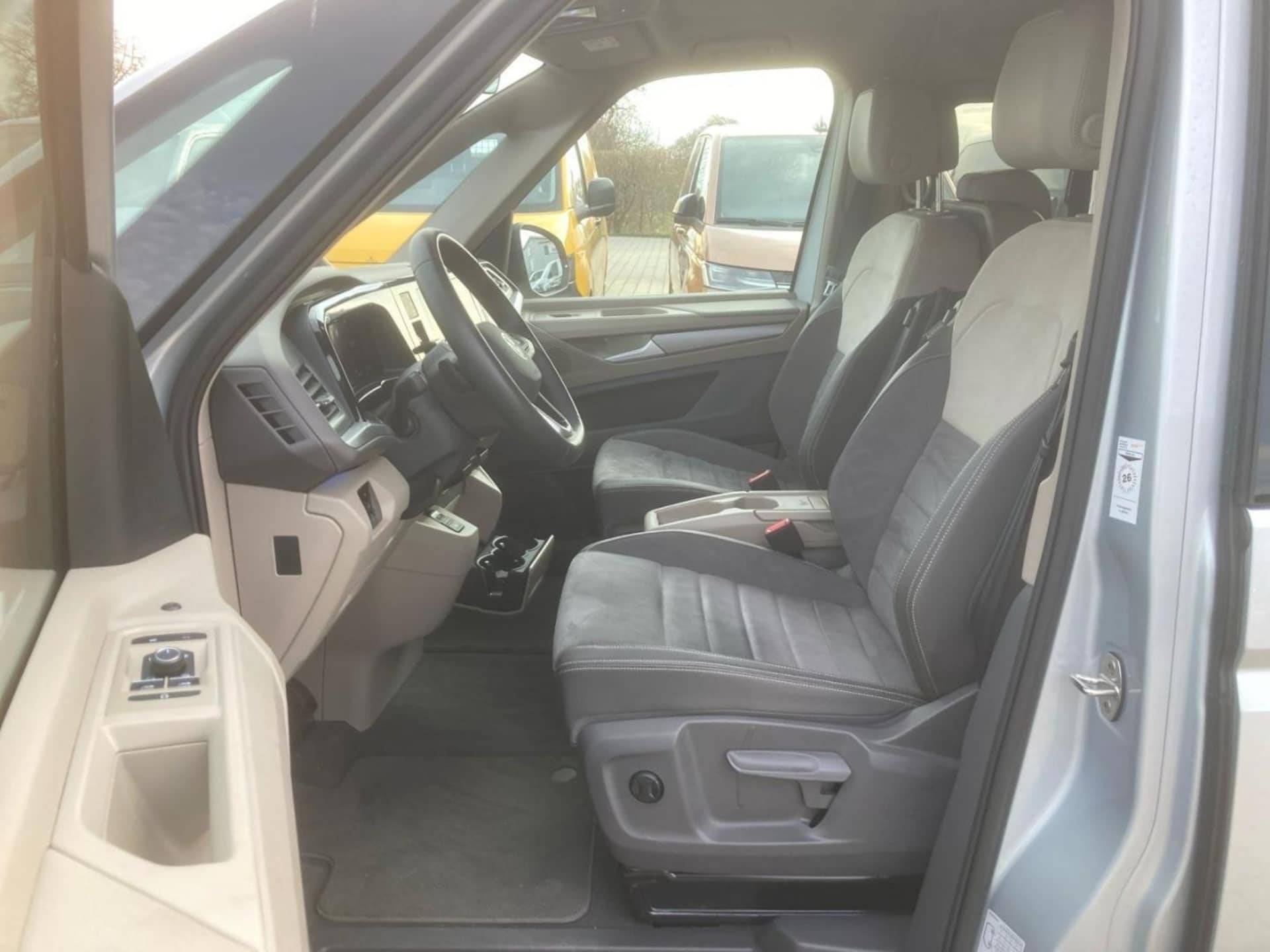 Volkswagen Multivan Life