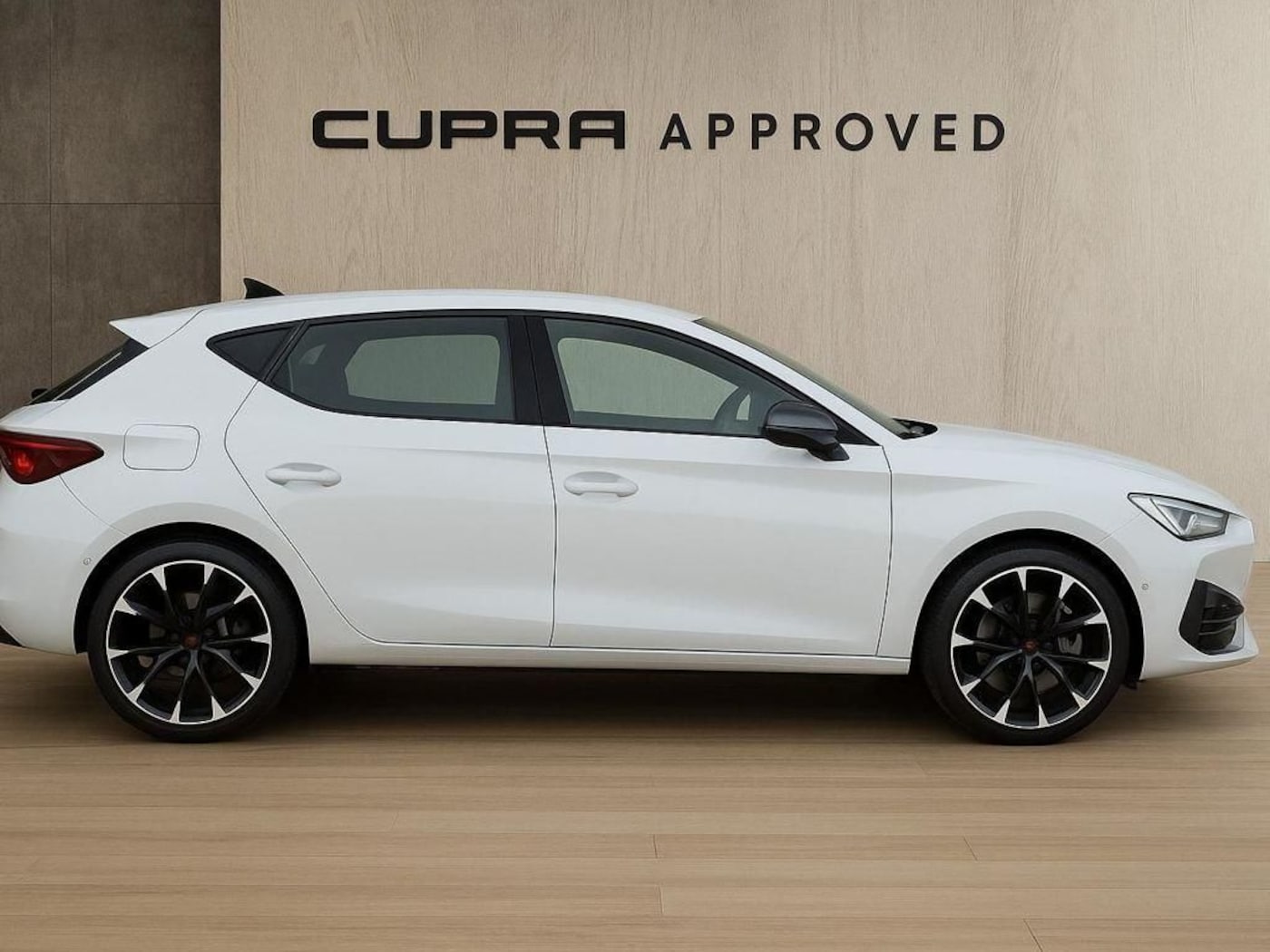 CUPRA Leon León 1.4 e-Hybrid DSG 150 kW (204 CV) — photo 3