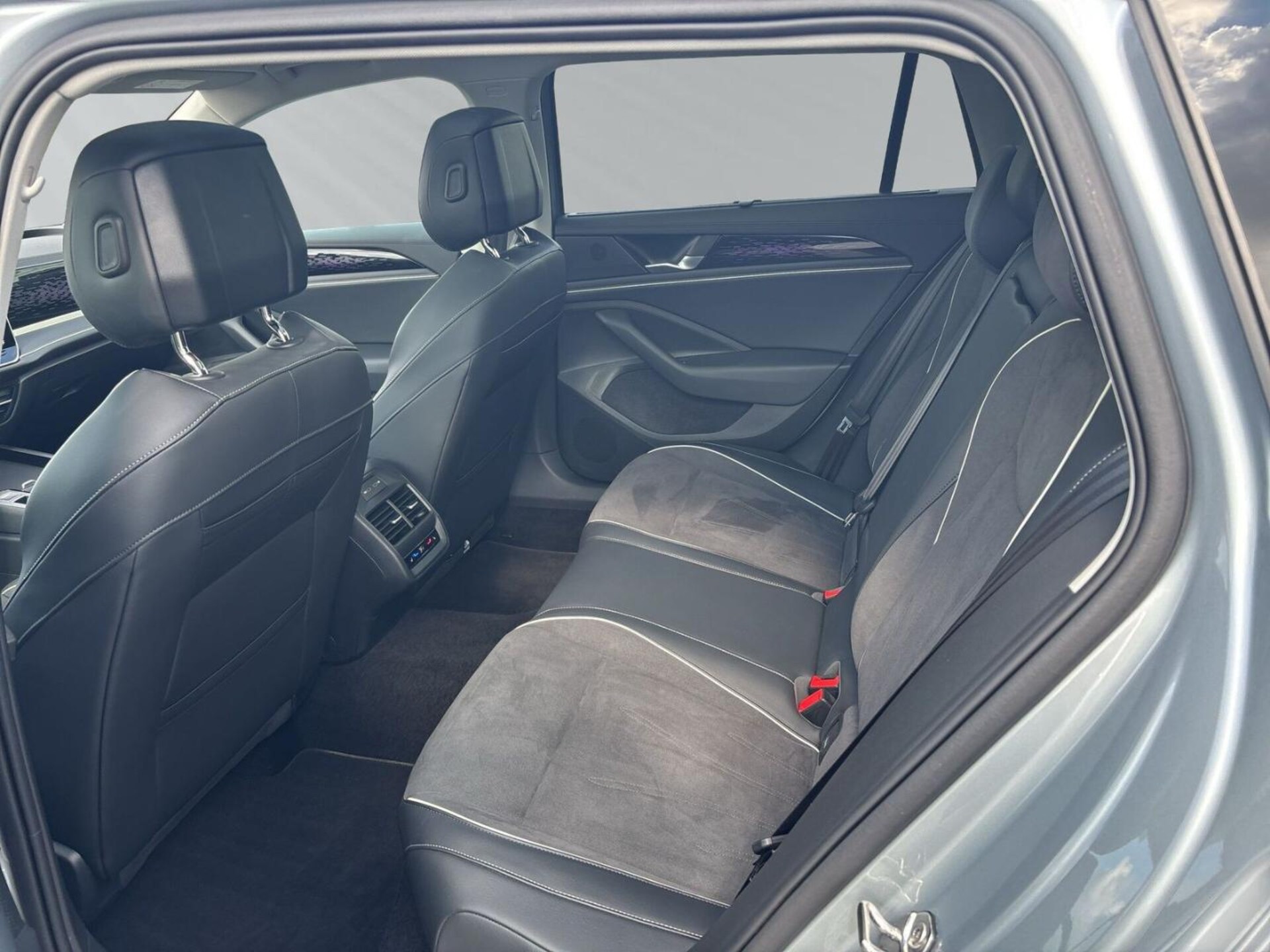 Volkswagen Passat Elegance