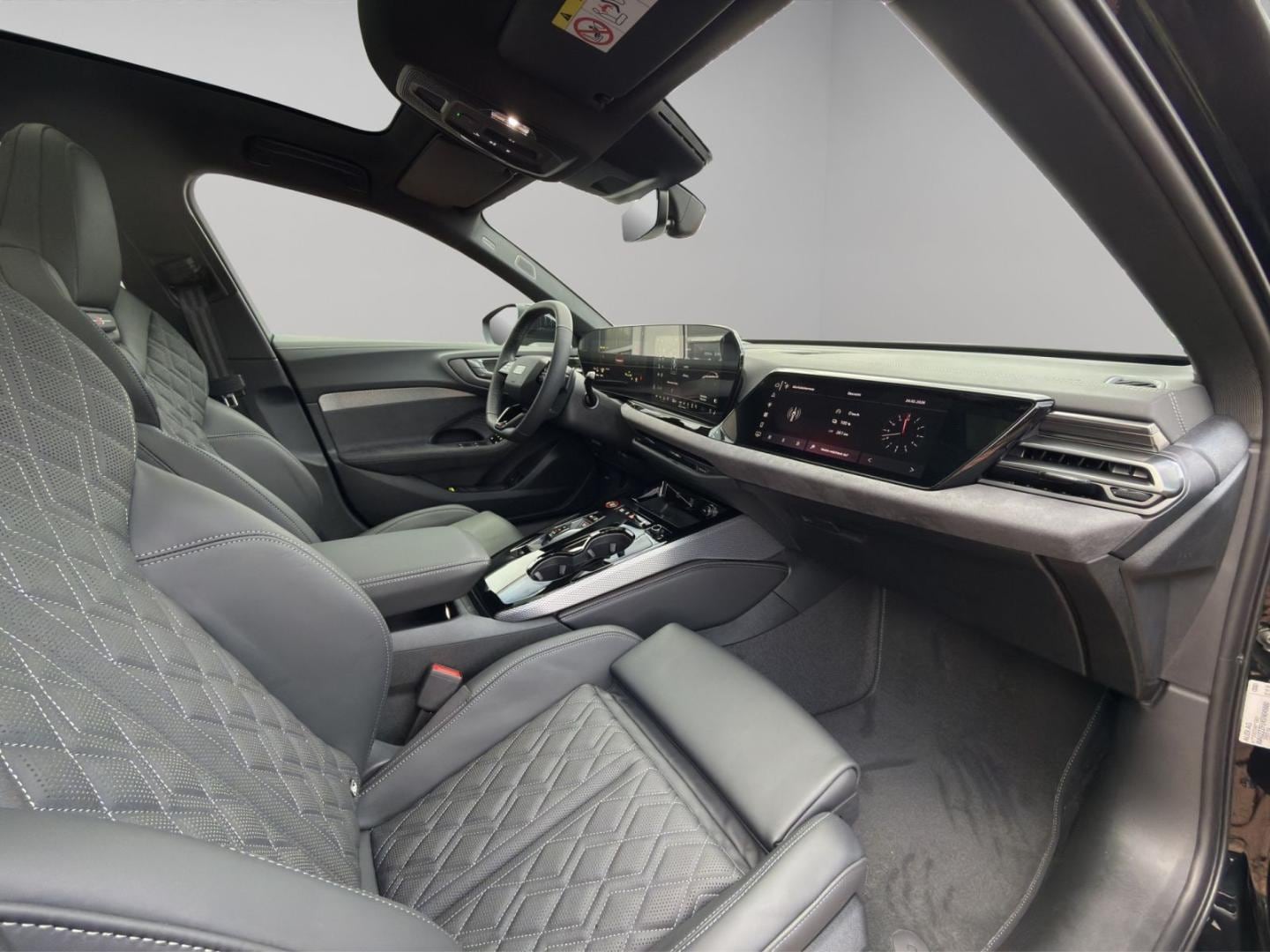 Bild über Audi A5 Avant e-hybrid e-hybrid quattro 270 kW S tronic - für weitere Informationen kontaktieren Sie den Audi Partner