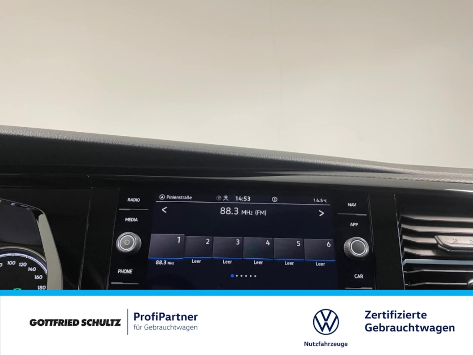 Volkswagen T6.1 California Beach