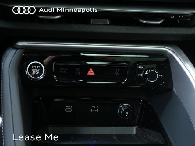 2025 Audi New Q5 Premium - Photo 20