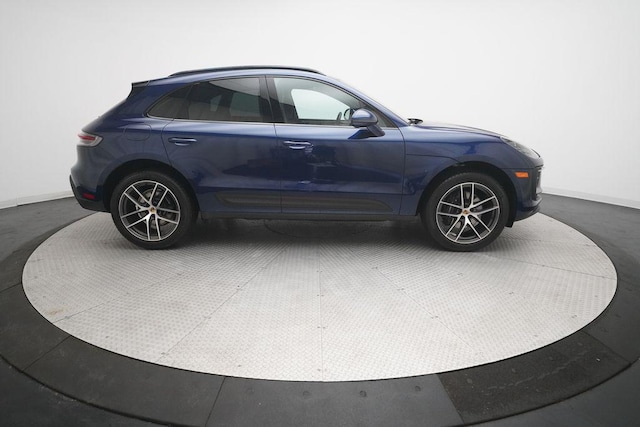 2022 Porsche Macan