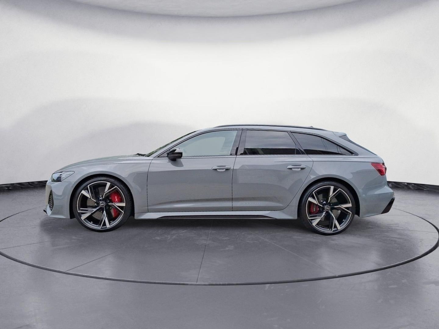 Bild über Audi RS 6 Avant performance TFSI quattro tiptronic - für weitere Informationen kontaktieren Sie den Audi Partner