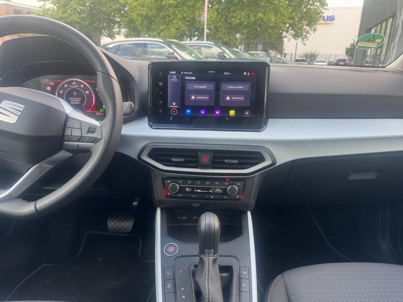 SEAT Arona – Bild 16