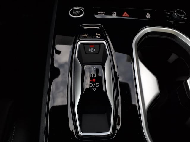 2026 Audi A6 Premium Plus - Photo 18