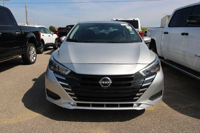 2025 Nissan Versa