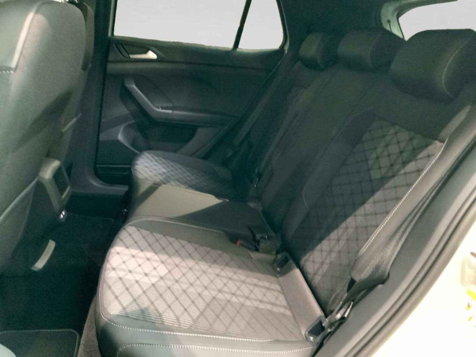 Volkswagen T-Cross – Bild 13