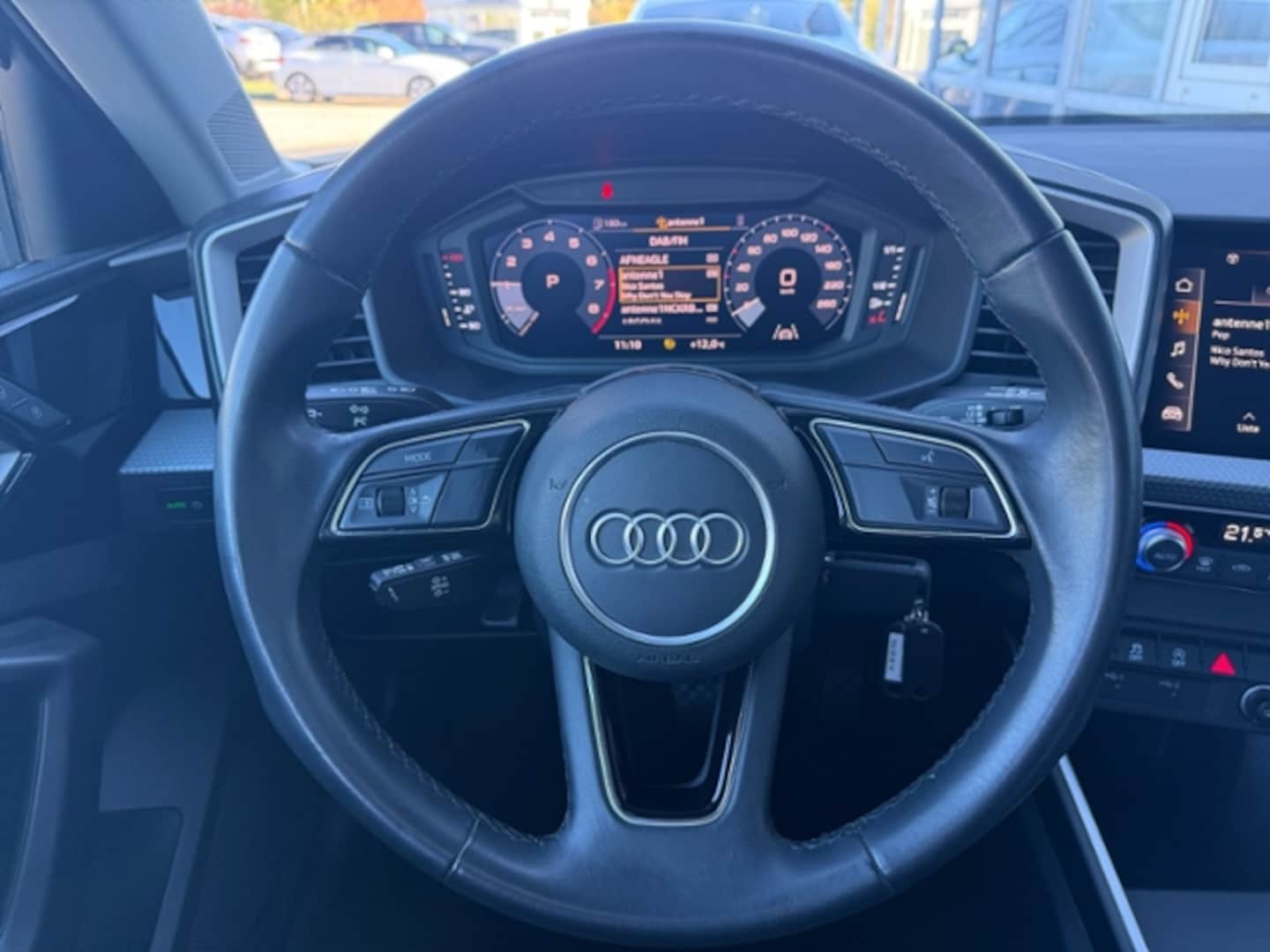 Bild über Audi A1 Sportback advanced 30 TFSI S tronic - für weitere Informationen kontaktieren Sie den Audi Partner