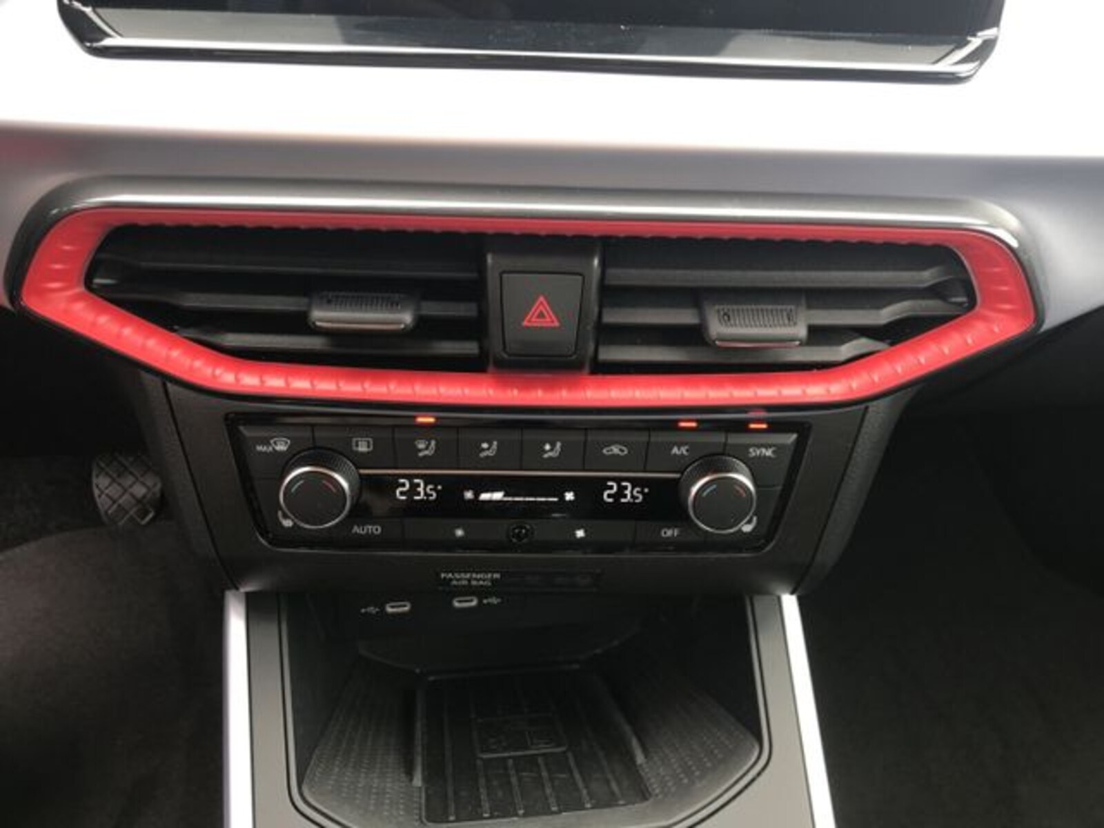 SEAT Arona – Bild 13