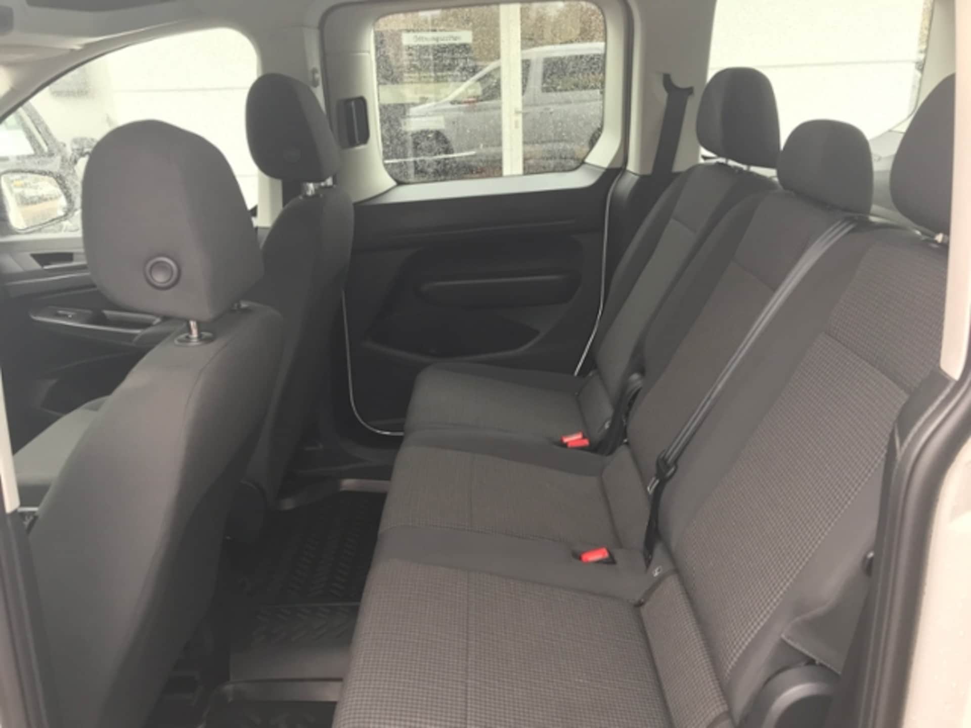 Volkswagen Caddy Basis-Modell