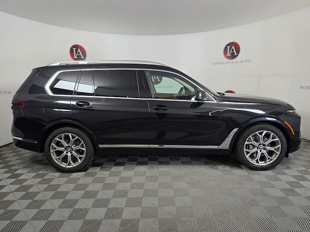 2026 BMW X7