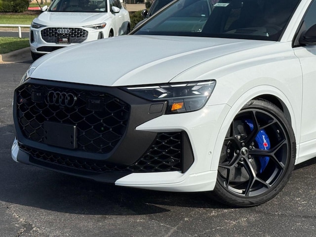 2026 Audi RS Q8 SUV performance