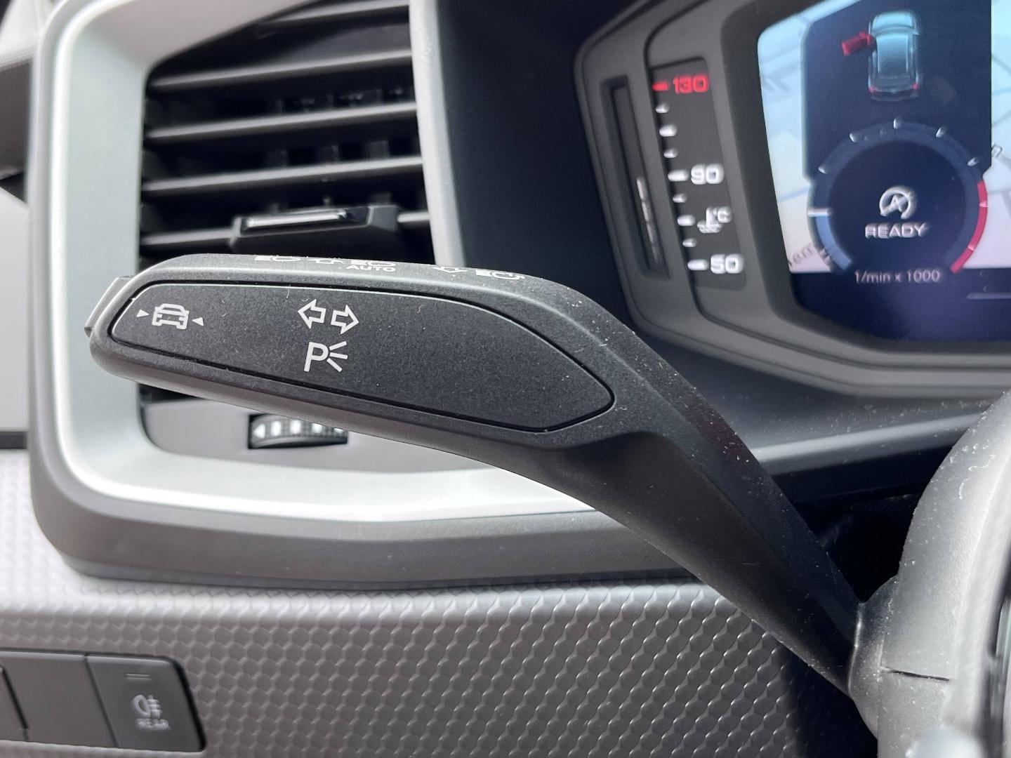 Image about Audi A1 Sportback Business Line 25 TFSI 70 kW (95 ch) 5 vitesses