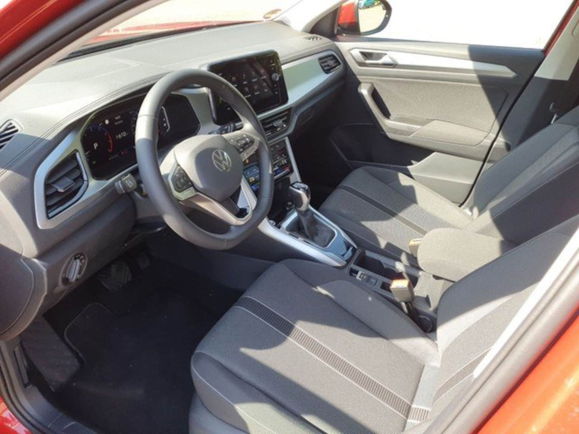 Volkswagen T-Roc Life