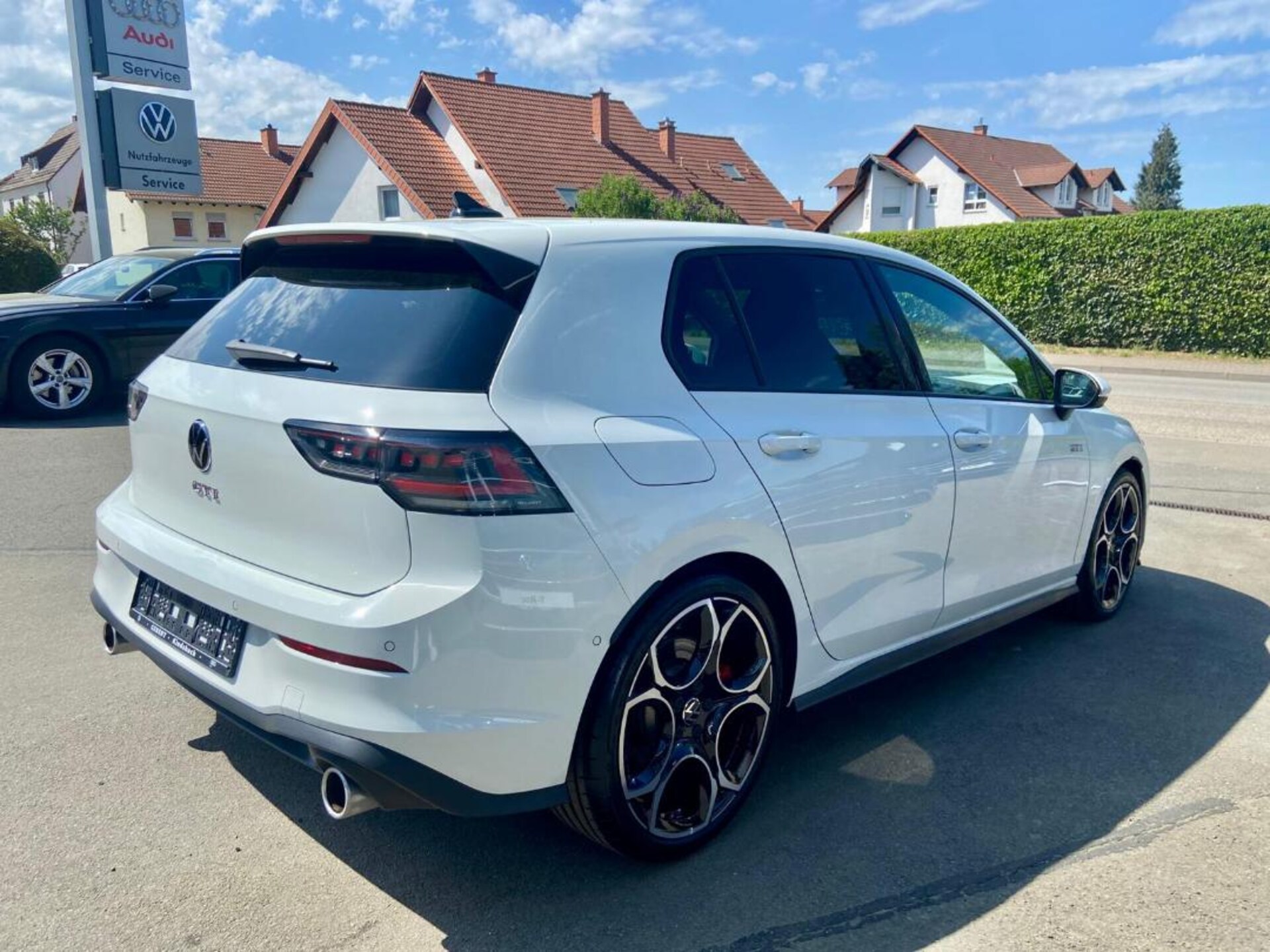 Volkswagen Golf GTI