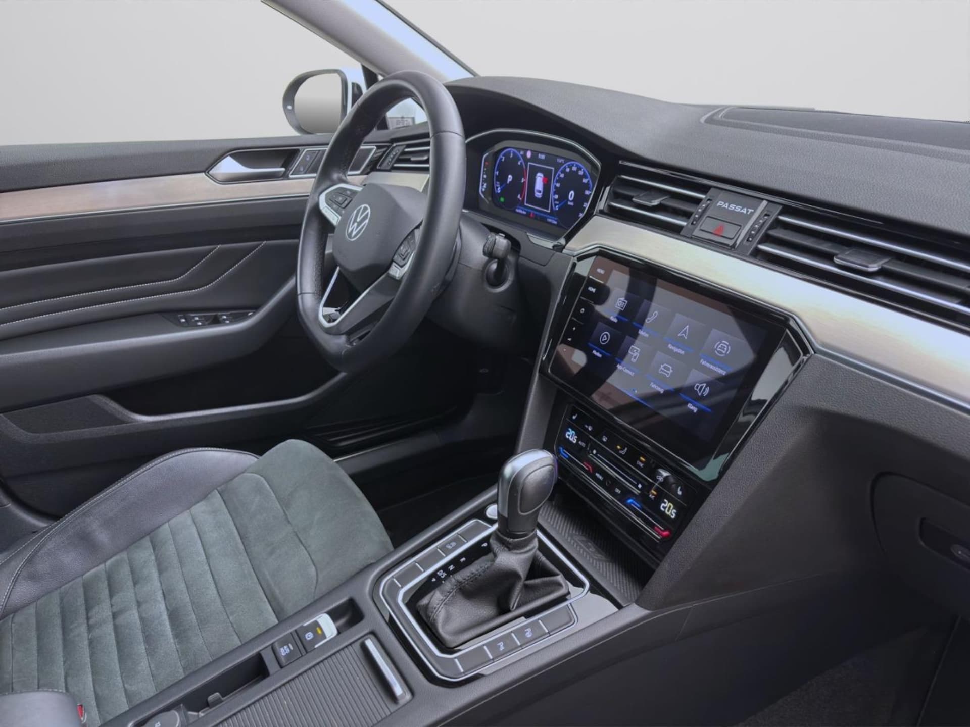 Volkswagen Passat Variant Elegance